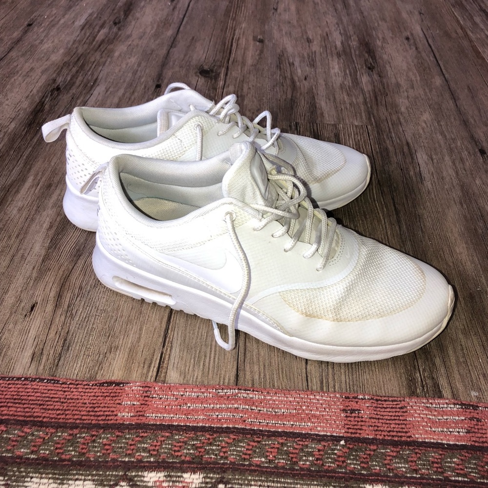 Women’s Nike Air Max Thea